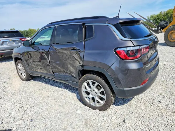 3C4NJDFN3PT532630 — 2023 Jeep Compass, фото 2 с аукциона Copart, Боковая часть