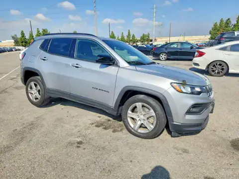 3C4NJDBN4PT562578 — 2023 Jeep Compass, фото 4 з Copart, Передня частина