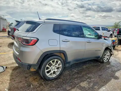 3C4NJDFN1PT531640 — 2023 Jeep Compass, ფოტო 3, Copart, წინა ნაწილი