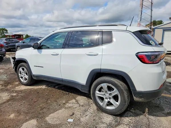 3C4NJDBN8PT550627 — 2023 Jeep Compass, photo 2 from Copart, Front end