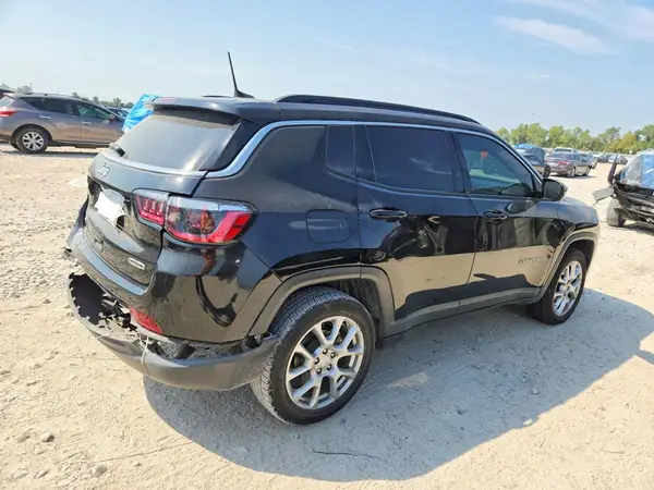 3C4NJDFN9PT518005 — 2023 Jeep Compass, фото 3 с аукциона Copart, Задняя часть