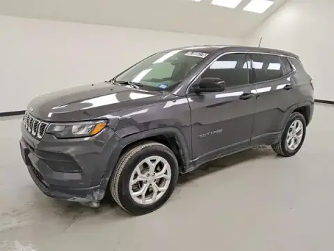 3C4NJDAN7RT136081 — 2024 Jeep Compass, ПЕРЕДНЯЯ ЧАСТЬ (Front End), фото до ремонта