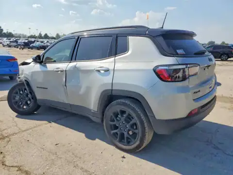 3C4NJDBN9RT142561 — 2024 Jeep Compass, foto 2 de Copart, Parte delantera