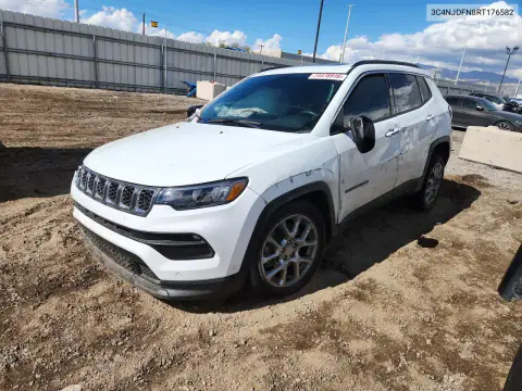 3C4NJDFN8RT176582 — 2024 Jeep Compass, Przód, zdjęć przed naprawą