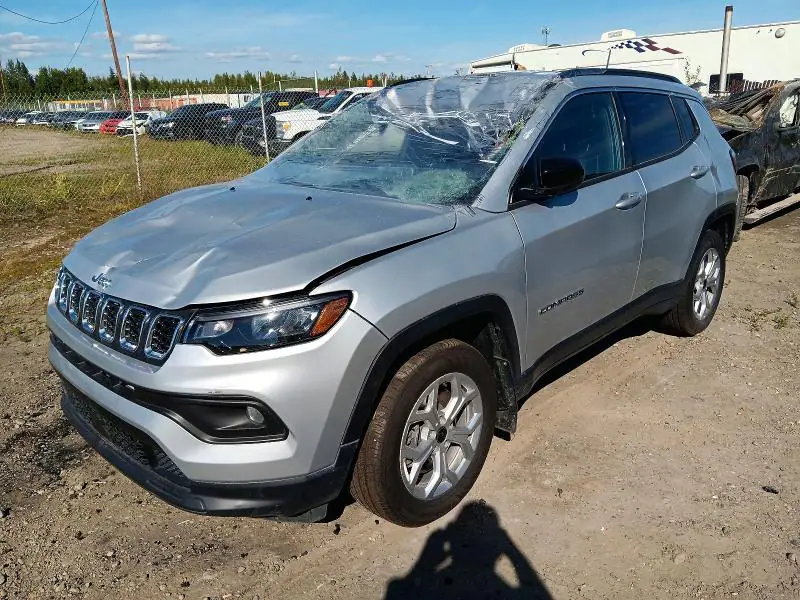 3C4NJDBN4ST571998 Jeep Compass 2025 — повреждение Передняя часть, фото до ремонта