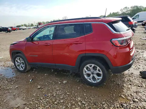 3C4NJDBN1ST569111 — 2025 Jeep Compass, photo 2 from Copart 21.10.2026, Flood