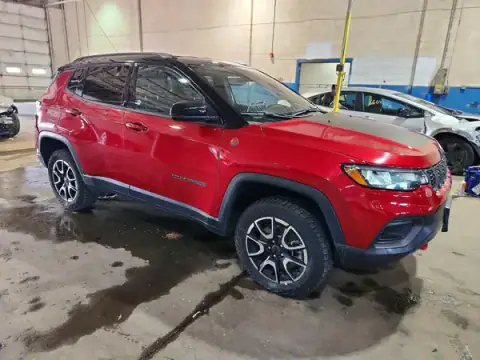 3C4NJDDN4ST584862 — 2025 Jeep Compass, фото 4 з Copart 21.09.2026, Задня частина