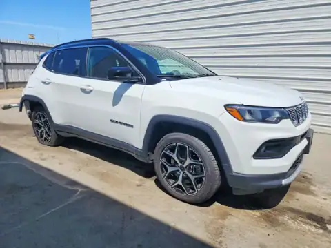 3C4NJDCN0ST514308 — 2025 Jeep Compass, фото 4 с аукциона Copart 21.09.2026, ЗАДНЯЯ ЧАСТЬ