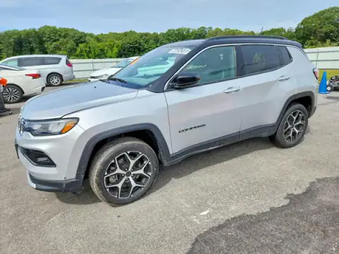 3C4NJDCN2ST510759 — 2025 Jeep Compass, Передня частина (Front End), фото до ремонту