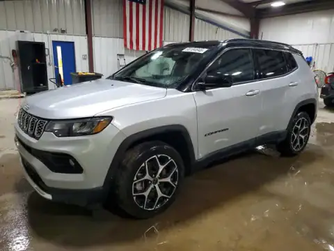 3C4NJDCN9ST560445 — 2025 Jeep Compass, Flood (Water/Flood), before-repair photos