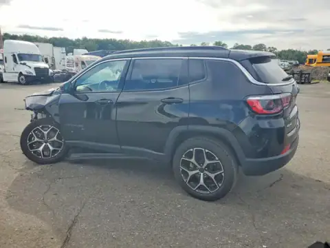 3C4NJDCNXST578596 — 2025 Jeep Compass, photo 2 from Copart 21.09.2026, Front end