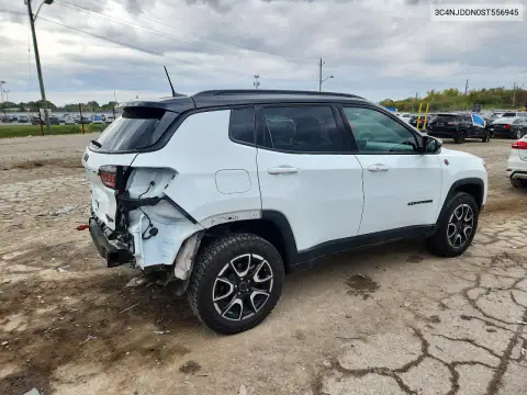 3C4NJDDN0ST556945 — 2025 Jeep Compass, фото 3 с аукциона Copart, Задняя часть