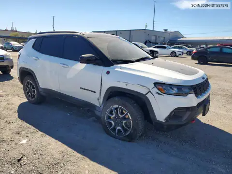 3C4NJDDN4ST557578 — 2025 Jeep Compass, фото 17 с аукциона Copart, Передняя часть