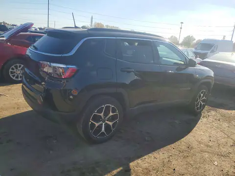 3C4NJDCN3ST541261 — 2025 Jeep Compass, zdjęcie 3 z Copart, Przód