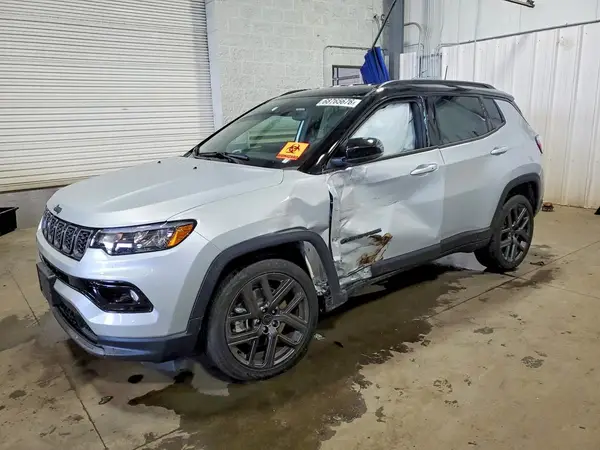 3C4NJDCN0TT170335 — 2026 Jeep Compass, Боковая часть (Side), фото до ремонта