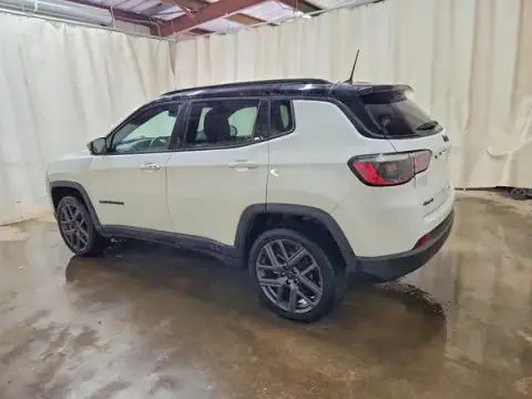 3C4NJDCN0TT178094 — 2026 Jeep Compass, foto 2 de Copart 23.09.2026, Parte delantera