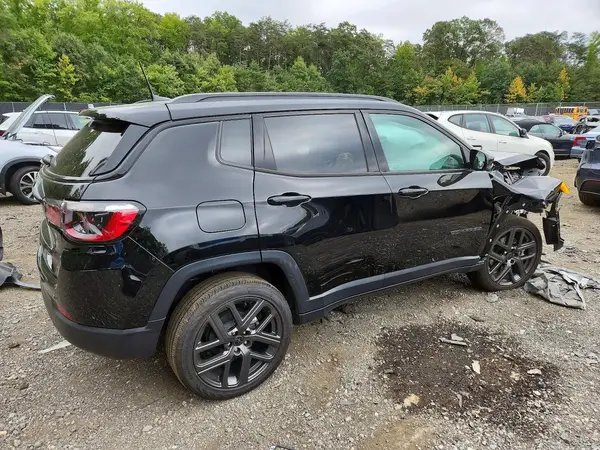 3C4NJDCN0TT208162 — 2026 Jeep Compass, фото 3 с аукциона Copart, Передняя часть