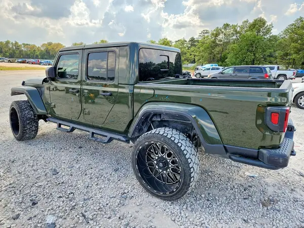 1C6HJTAGXML566403 — 2021 Jeep Gladiator, photo 2 from Copart, Front end