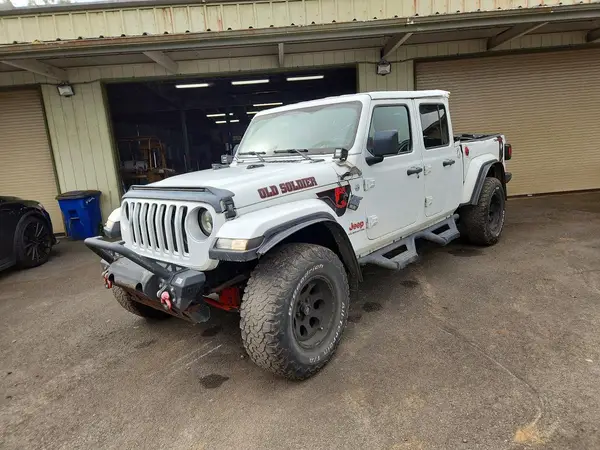 1C6HJTFG6ML518485 Jeep Gladiator 2021 — Front end damage, before-repair photo