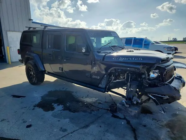 1C6JJTAG7ML511716 — 2021 Jeep Gladiator, photo 4 from Copart, Front end