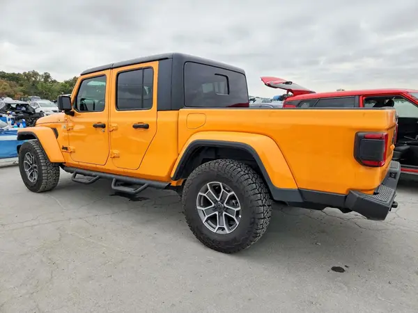 1C6HJTAG6ML543667 — 2021 Jeep Gladiator, photo 2 from Copart, Rear end