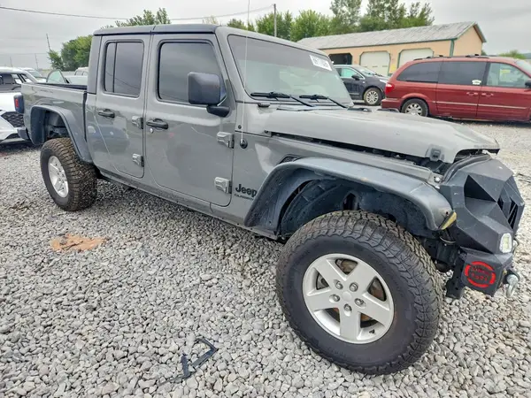 1C6HJTAG1ML522595 — 2021 Jeep Gladiator, photo 4 from Copart 12.10.2026, Front end