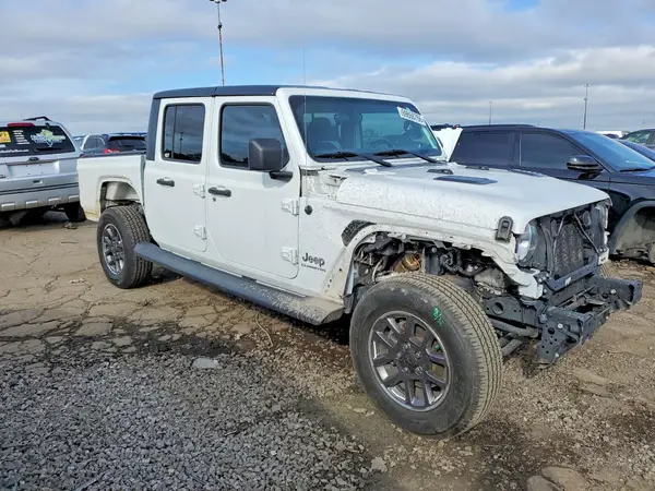 1C6HJTFG7ML507124 — 2021 Jeep Gladiator, photo 4 from Copart, Front end