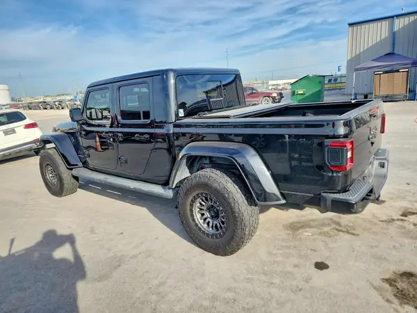 1C6HJTFG7ML510475 — 2021 Jeep Gladiator, photo 2 from Copart, Side