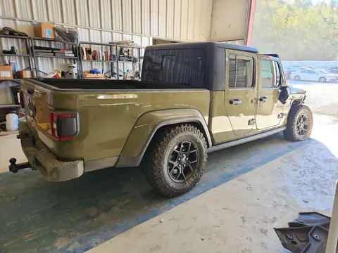 1C6PJTAG6TL189868 — 2026 Jeep Gladiator, photo 3 from Copart, Front end