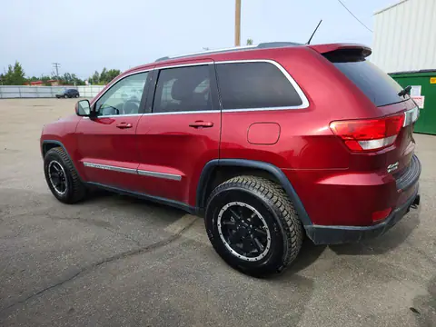 1C4RJFAT2CC353892 — 2012 Jeep Grand Cherokee, photo 2 from Copart 06.10.2026, Minor dents and scratches