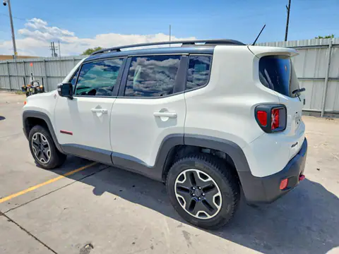 ZACCJBCT4GPD22852 — 2016 Jeep Renegade, photo 2 from Copart 30.09.2026, Mechanical damage