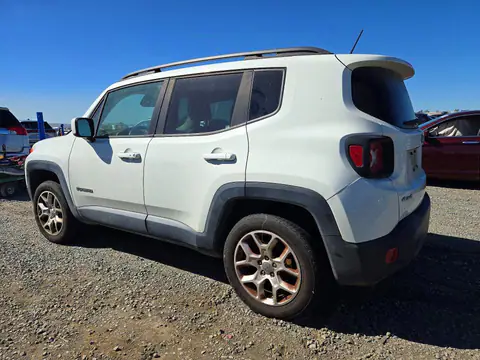 ZACCJBBT5GPD66280 — 2016 Jeep Renegade, photo 2 from Copart 16.10.2026, Minor dents and scratches