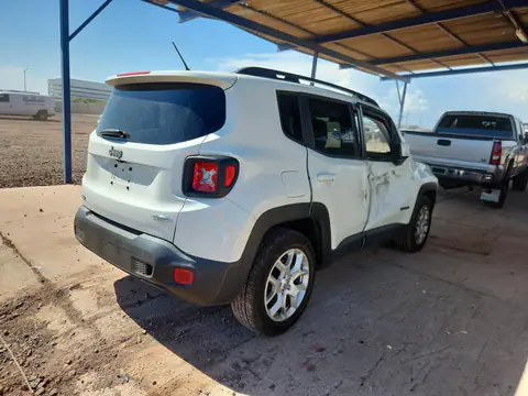 ZACCJABB2HPF76581 — 2017 Jeep Renegade, фото 3 с аукциона Copart 29.09.2026, Боковая часть