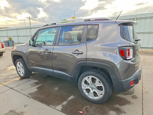 ZACCJBDB2HPF74302 — 2017 Jeep Renegade, photo 2 from Copart 19.10.2026, Hail
