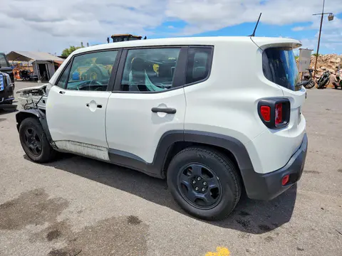 2020 Jeep Renegade VIN ZACNJAAB0LPL08080 фото 2