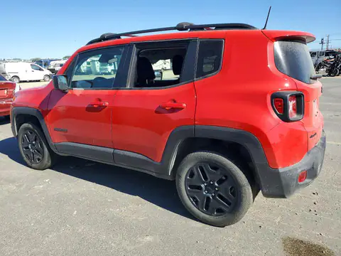 ZACNJDAB7MPM23987 — 2021 Jeep Renegade, zdjęcie 2 z Copart 22.10.2026, Bok