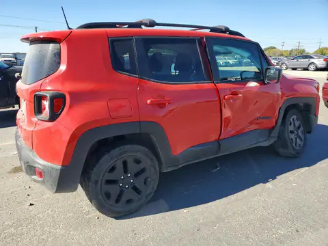 ZACNJDAB7MPM23987 — 2021 Jeep Renegade, zdjęcie 3 z Copart 22.10.2026, Bok