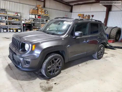 ZACNJDBBXMPM65231 — 2021 Jeep Renegade, Задняя часть, фото до ремонта