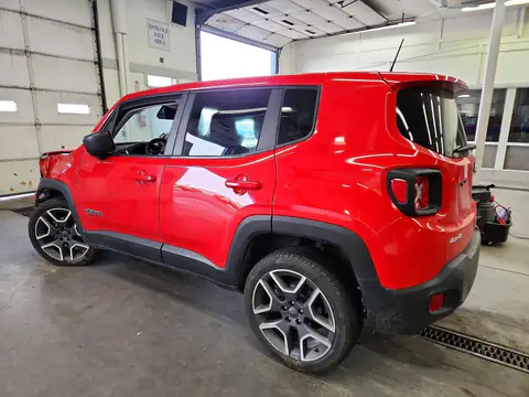 ZACNJDAB9MPM20105 — 2021 Jeep Renegade, photo 2 from Copart 30.10.2026, Front end