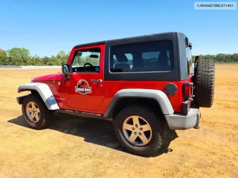 1J4HA6D18BL611461 — 2011 Jeep Wrangler, zdjęcie 2 z Copart, Przód
