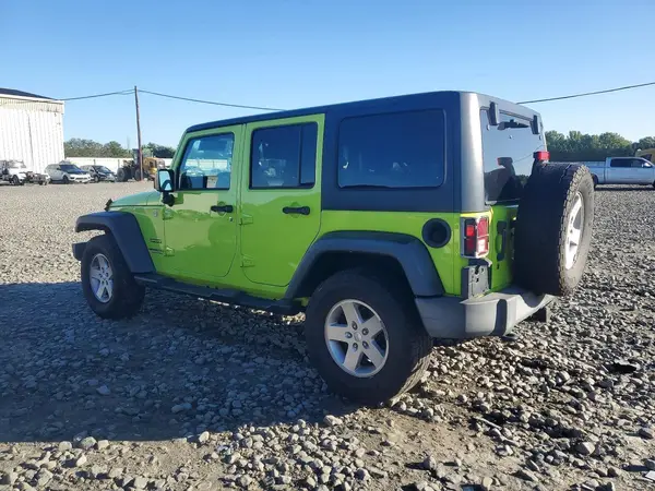 1C4BJWDG6GL304183 — 2016 Jeep Wrangler, photo 2 from Copart 13.10.2026, Mechanical damage