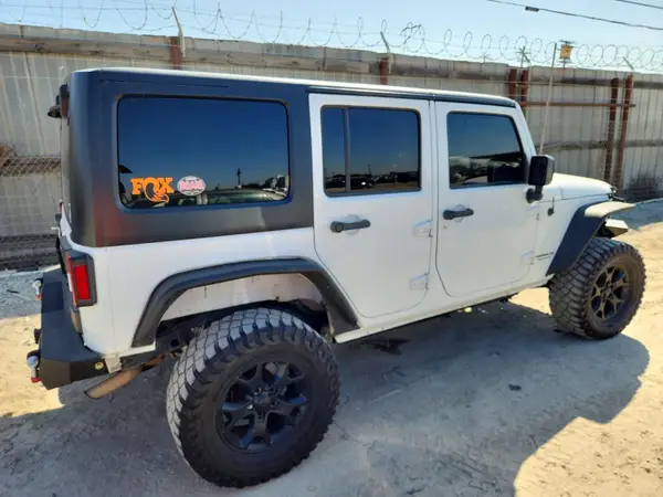 1C4HJWDG2GL248902 — 2016 Jeep Wrangler, photo 3 from Copart 28.09.2026, Front end