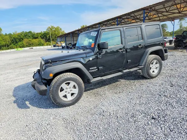 1C4BJWDG7HL596833 Jeep Wrangler 2017 — Front end damage, before-repair photo
