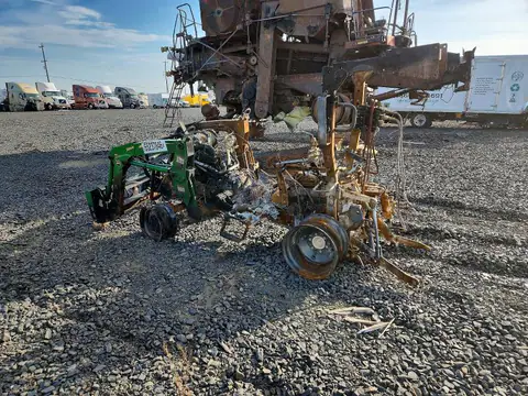 1LV2038RHMM111273 — 2021 John Deer Unknown, photo 3 from Copart 14.10.2026, Fire
