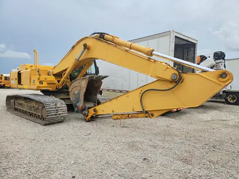 FF330CX804564 — 2005 John Deere 330, Естественный износ (Normal Wear), фото до ремонта