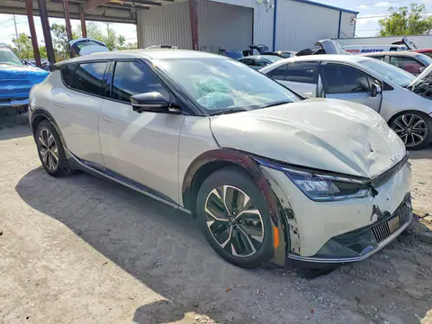 2022 KIA EV6 VIN KNDC3DLC8N5045358 фото 4