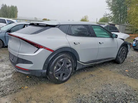 2025 KIA EV6 VIN 5XYC3DJC1SG007704 фото 3