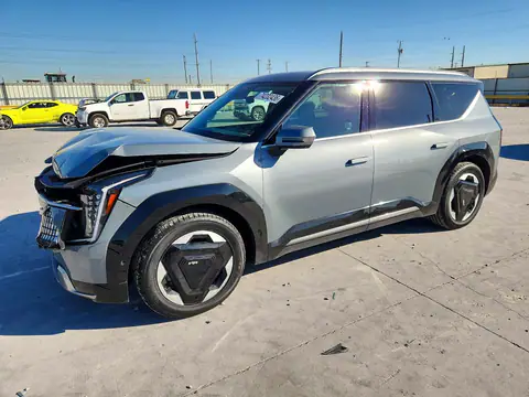 KNDADFS59R6028748 — 2024 Kia EV9, Передня частина, фото до ремонту