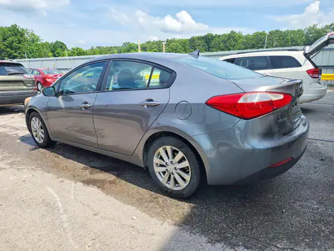2016 KIA FORTE VIN KNAFX4A6XG5508843 фото 2