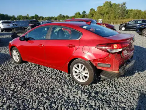 3KPFL4A70HE152948 — 2017 Kia Forte, photo 2 from Copart 21.09.2026, Rear end
